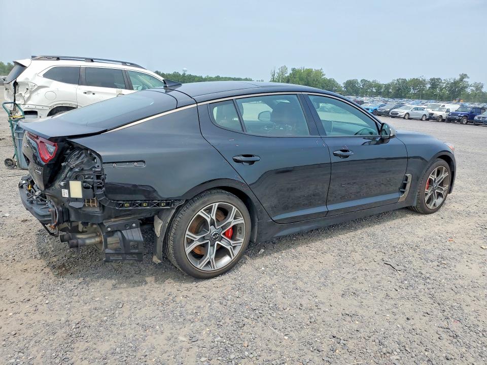 2019 Kia Stinger VIN KNAE45LC7K6063946 COPART salvage auction — REAR END, Va - Cert Of Title - Salvage, sold $8,100 on 2026-08-12 (photo 3)