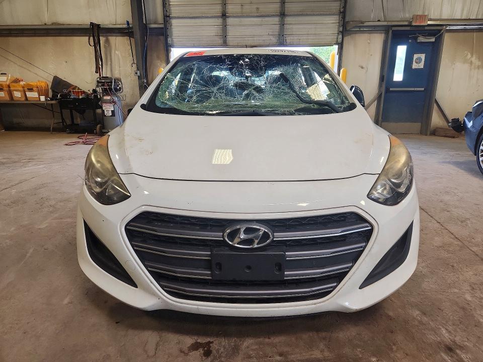 2017 Hyundai Elantra VIN KMHD35LHXHU373067 COPART salvage auction — VANDALISM, Pa - Certificate Of Salvage, sold $700 on 2026-07-20 (photo 5)