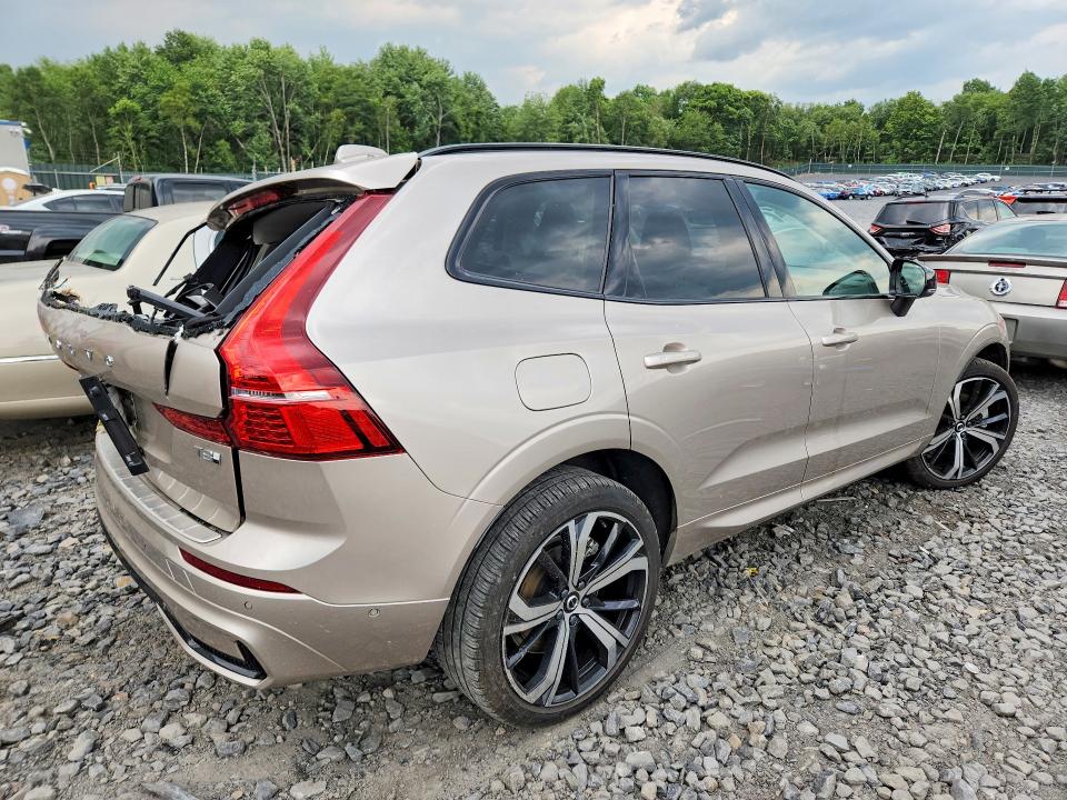 2025 Volvo Xc60 VIN YV4H60RM9S1147449 COPART salvage auction — REAR END, Pa - Certificate Of Salvage, sold $17,100 on 2026-08-19 (photo 3)