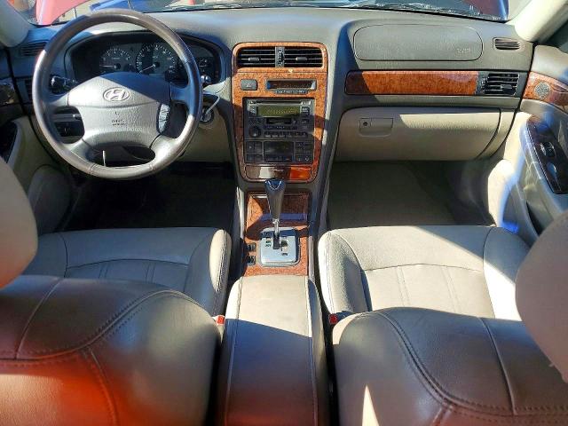 2004 Hyundai Xg VIN KMHFU45E24A318921 COPART salvage auction — SIDE, CA - LIEN PAPERS-SALVAGE OR AC, sold $350 on 2026-07-27 (photo 8)