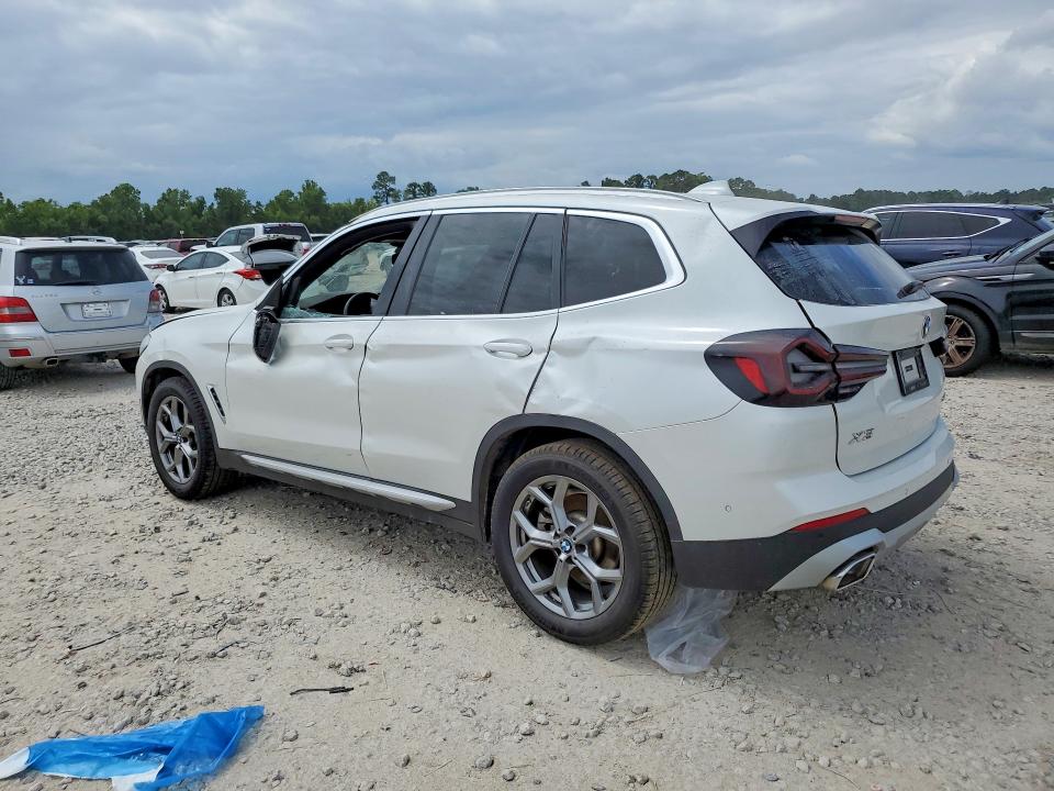 2024 BMW X3 VIN 5UX43DP00R9V22558 COPART salvage auction — ROLLOVER, TX - SALVAGE VEHICLE TITLE, sold $9,700 on 2026-07-31 (photo 2)