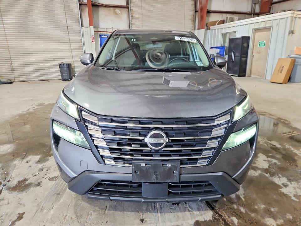 2025 Nissan Rogue VIN JN8BT3BBXSW417162 COPART salvage auction — FRONT END, NJ - CERTIFICATE OF TITLE, sold $14,400 on 2026-07-20 (photo 5)