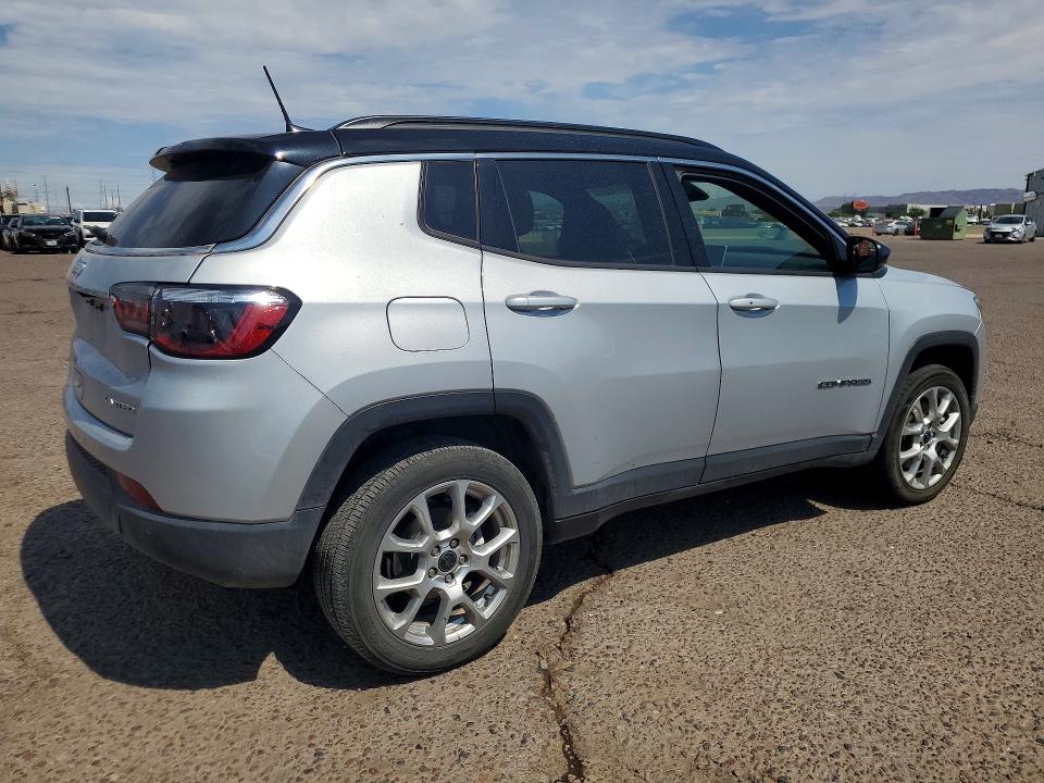 2025 Jeep Compass VIN 3C4NJDCN7ST507517 COPART salvage auction — MECHANICAL, Fl - Certificate Of Title, sold $10,400 on 2026-07-29 (photo 3)