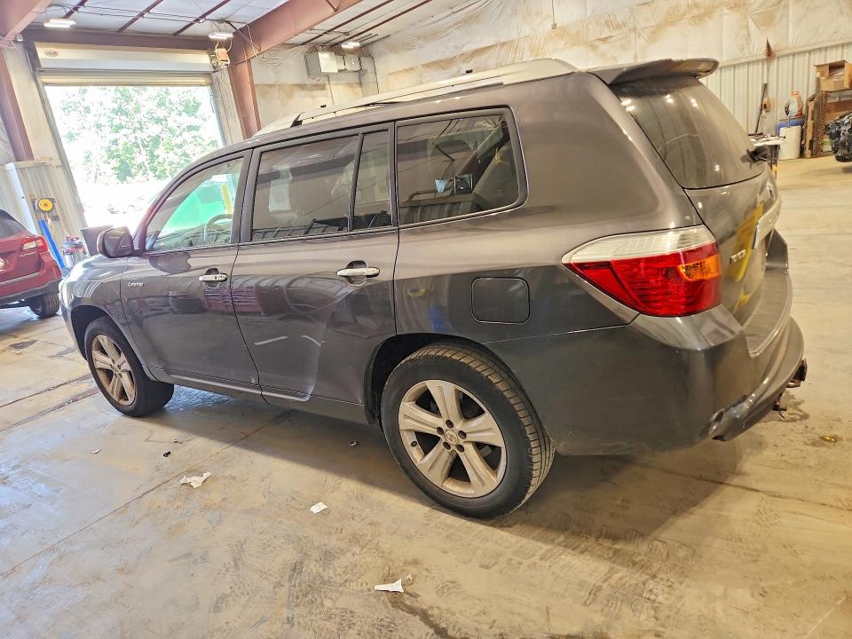 2008 Toyota Highlander VIN JTEES42A382084405 COPART salvage auction — NORMAL WEAR, Wi - Certificate Of Title, sold $475 on 2026-07-22 (photo 2)