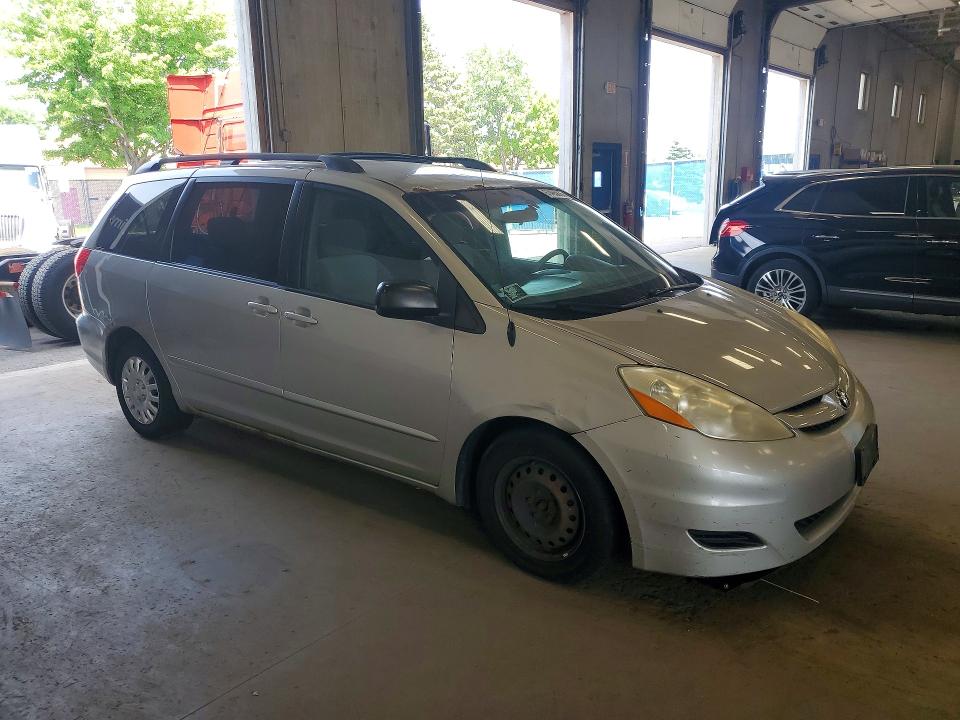 2008 Toyota Sienna VIN 5TDZK23C98S125459 COPART salvage auction — MECHANICAL, Mn - Certificate Of Title, sold $250 on 2026-07-28 (photo 4)