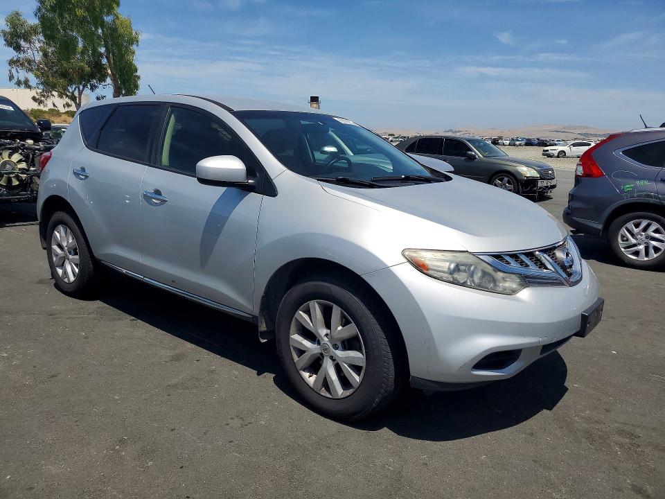 2014 Nissan Murano VIN JN8AZ1MWXEW500870 COPART salvage auction — MINOR DENT/SCRATCHES, Ca - Dis/Dlr/Exp Only Clean Title, sold $175 on 2026-07-20 (photo 4)