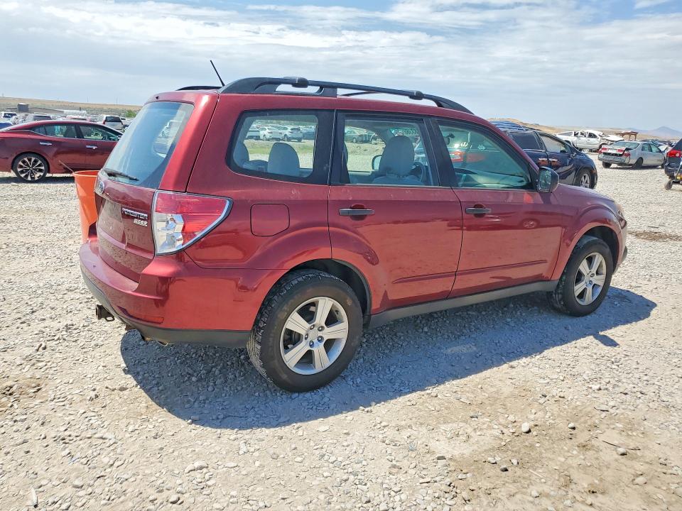 2013 Subaru Forester VIN JF2SHABC9DH444923 COPART salvage auction — MINOR DENT/SCRATCHES, Ut - Certificate Of Title, sold $1,550 on 2026-07-24 (photo 3)