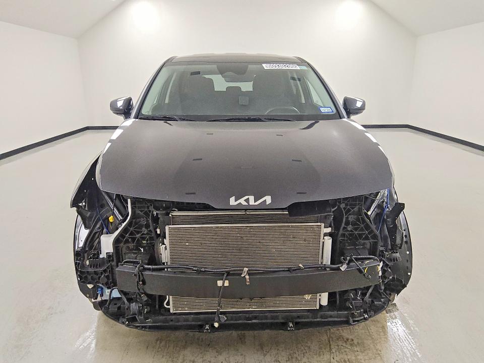 2026 Kia Sportage VIN 5XYK23DFXTG390638 COPART salvage auction — FRONT END, TX - CERTIFICATE OF TITLE, sold $13,300 on 2026-07-27 (photo 5)