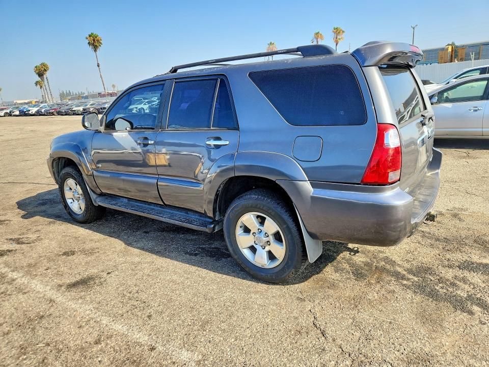 2006 Toyota 4runner VIN JTEZU14R860076726 COPART salvage auction — MINOR DENT/SCRATCHES, Ca - Dis/Dlr/Exp Only Clean Title (P), sold $2,800 on 2026-07-31 (photo 2)