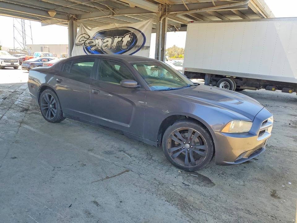 2014 Dodge Charger VIN 2C3CDXBG1EH243148 COPART salvage auction — MECHANICAL, Ca - Dis/Dlr/Exp Only Clean Title, sold $550 on 2026-08-12 (photo 4)