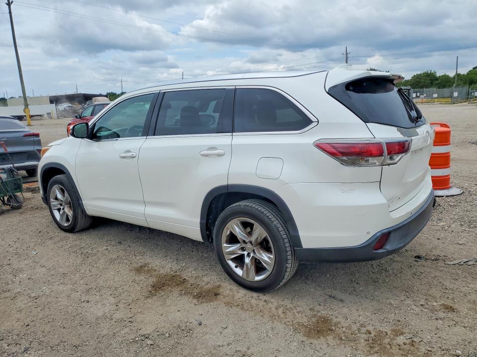 2015 Toyota Highlander VIN 5TDYKRFH8FS064923 COPART salvage auction — FRONT END, Tx - Certificate Of Title (P), sold $8,500 on 2026-07-28 (photo 2)
