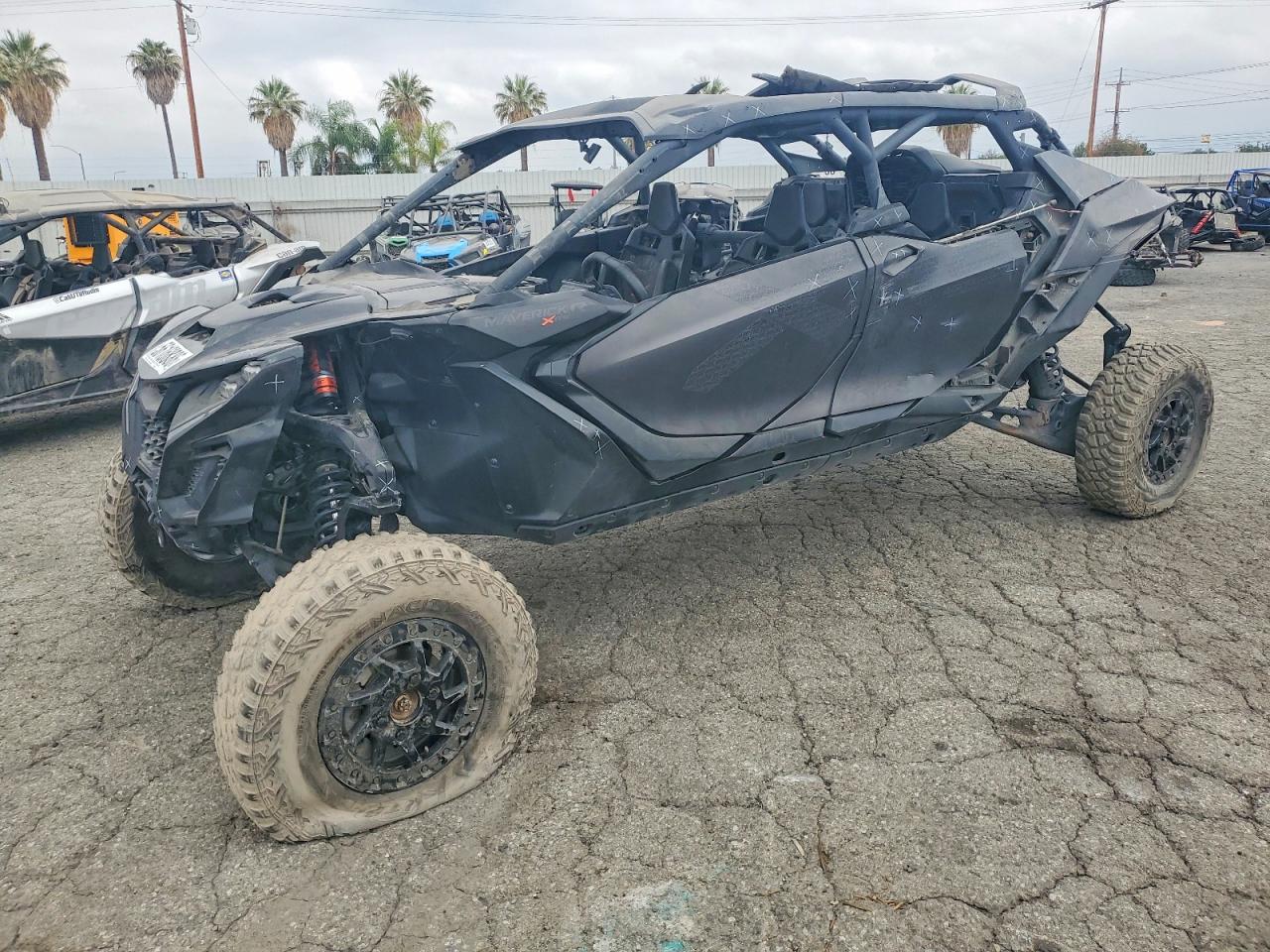 2025 can-am/ brp VIN 3JB8NAU20SE000342 COPART salvage auction — Rollover, Sc - Salvage Title, sold $22,800 on 2026-09-24 (photo 2)