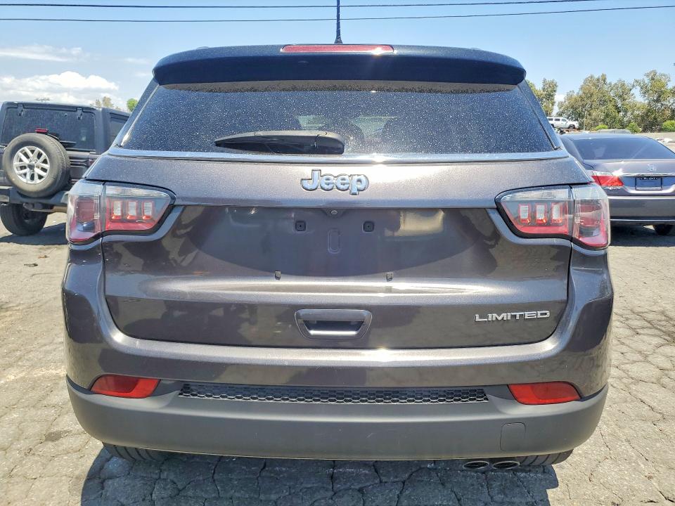 2019 Jeep Compass VIN 3C4NJCCB2KT615074 COPART salvage auction — MINOR DENT/SCRATCHES, Ca - Dis/Dlr/Exp Only Clean Title, sold $3,750 on 2026-07-29 (photo 6)