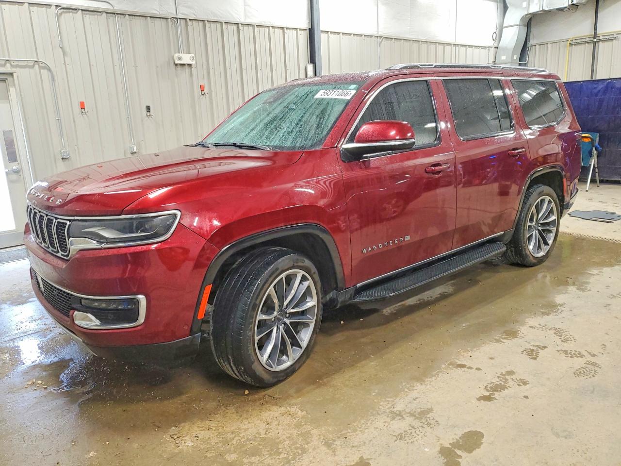 2022 Jeep Wagoneer VIN 1C4SJVBT2NS183195 — COPART salvage auction photo