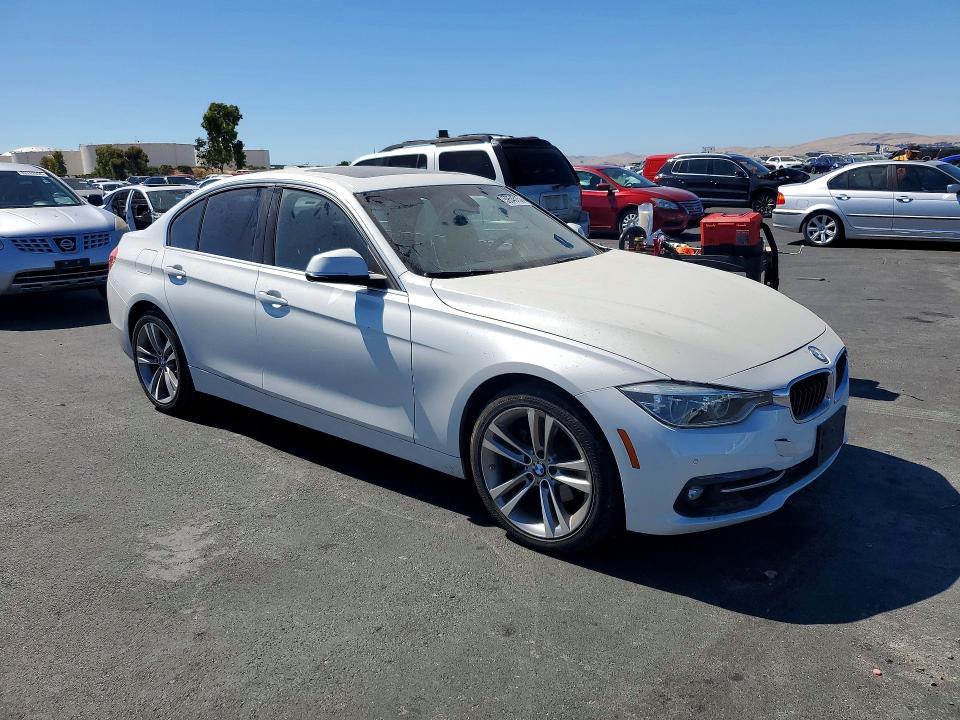 2017 BMW 3 series VIN WBA8B9G55HNU49818 COPART salvage auction — REAR END, CA - SALVAGE CERTIFICATE, sold $5,600 on 2026-07-20 (photo 4)