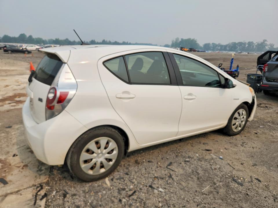 2013 Toyota Prius VIN JTDKDTB3XD1528926 COPART salvage auction — FRONT END, Va - Certificate Of Title, sold $500 on 2026-07-29 (photo 3)