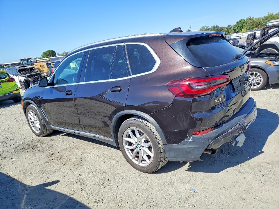 2021 BMW X5 VIN 5UXTA6C03M9H62962 COPART salvage auction — REAR END, CA - DIS/DLR/EXP ONLY CLEAN TITLE, sold $22,500 on 2026-07-27 (photo 2)