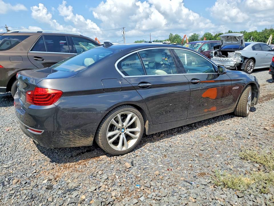2014 BMW 5 series VIN WBA5B3C55ED534102 COPART salvage auction — MINOR DENT/SCRATCHES, In - Certificate Of Title, sold $2,950 on 2026-08-21 (photo 3)