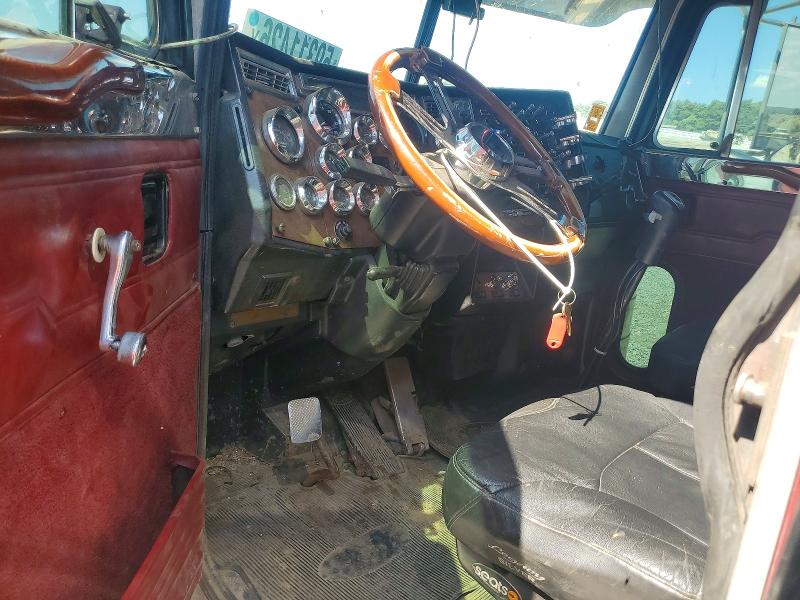 2000 Peterbilt 379 VIN 1XP5PBEX1YN506923 COPART salvage auction — ALL OVER, SC - NON-REB & REM SALVAGE TITLE, sold $9,500 on 2026-08-06 (photo 8)