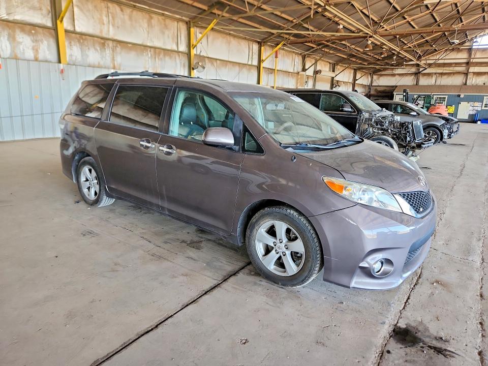 2013 Toyota Sienna VIN 5TDXK3DC0DS331775 COPART salvage auction — MINOR DENT/SCRATCHES, Az - Cert Of Title - Salvage, sold $4,350 on 2026-07-27 (photo 4)