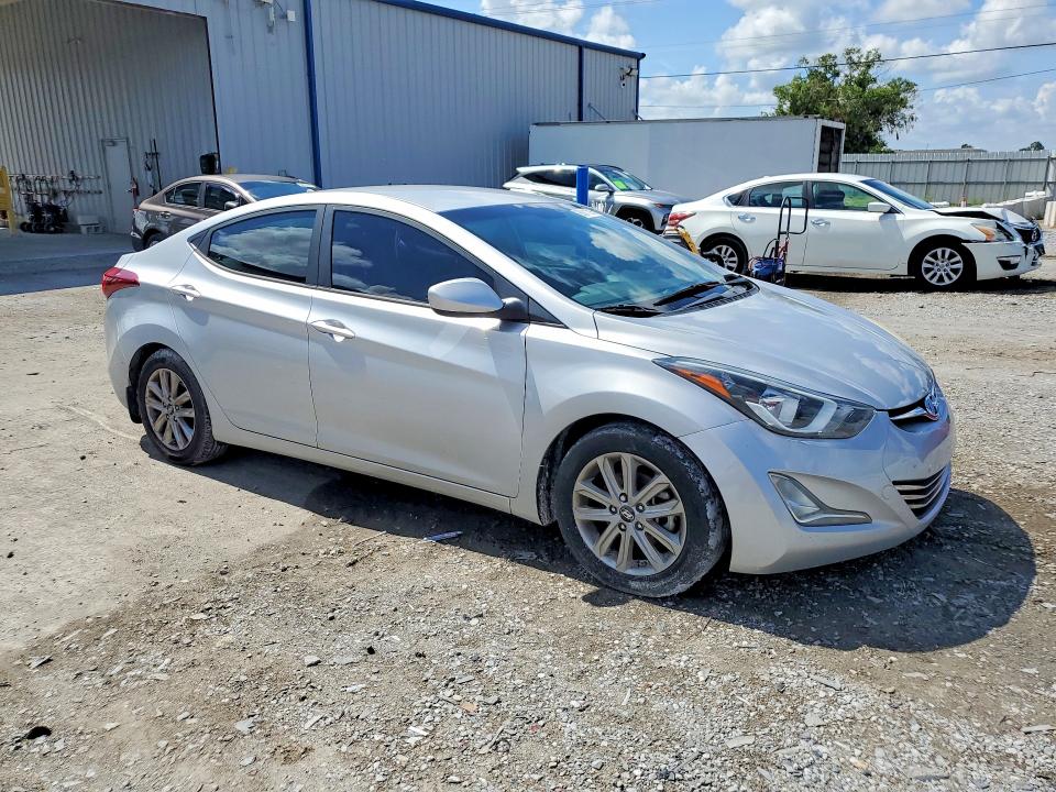 2016 Hyundai Elantra VIN KMHDH4AE0GU501674 COPART salvage auction — REAR END, Fl - Cert Of Title Slvg Rebuildable, sold $800 on 2026-07-28 (photo 4)