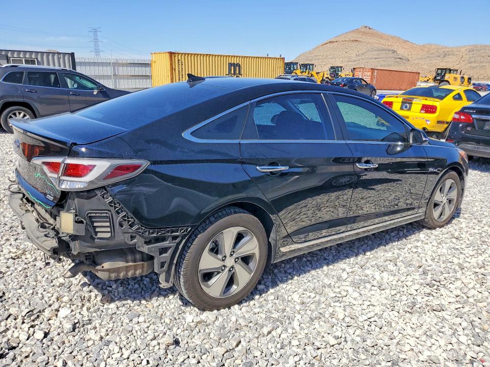 2017 Hyundai Sonata hybrid VIN KMHE34L31HA077214 COPART salvage auction — REAR END, NV - SALVAGE TITLE, sold $3,650 on 2026-07-22 (photo 3)