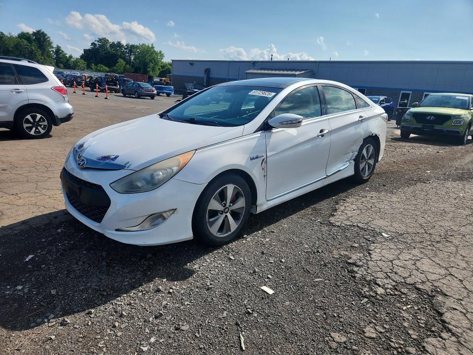 2011 Hyundai Sonata hybrid VIN KMHEC4A43BA001707 COPART salvage auction — SIDE, Ct - Cert Of Title-Salvage, sold $450 on 2026-07-28 (photo 1)