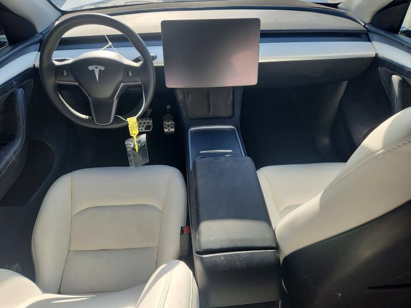 2025 Tesla Model y VIN 7SAYGDEE7SF240633 COPART salvage auction — SIDE, Ca - Salvage Certificate, sold $15,700 on 2026-08-24 (photo 8)