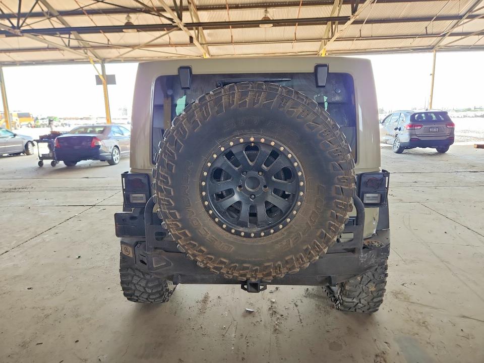 2017 Jeep Wrangler / VIN 1C4BJWFG1HL663133 COPART salvage auction — MINOR DENT/SCRATCHES, Salvage Title, sold $13,100 on 2026-08-31 (photo 6)