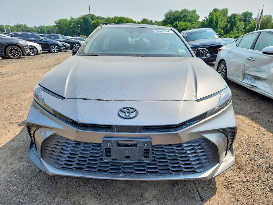 2025 Toyota Camry VIN 4T1DBADK0SU526455 COPART salvage auction — ROLLOVER, Vt - Cert Of Title-Salvage Vehicle (P), sold $13,000 on 2026-07-30 (photo 5)