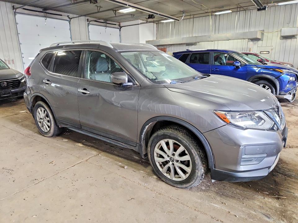 2018 Nissan Rogue VIN JN8AT2MV7JW300182 COPART salvage auction — VANDALISM, WI - CERTIFICATE OF TITLE, sold $325 on 2026-07-27 (photo 4)