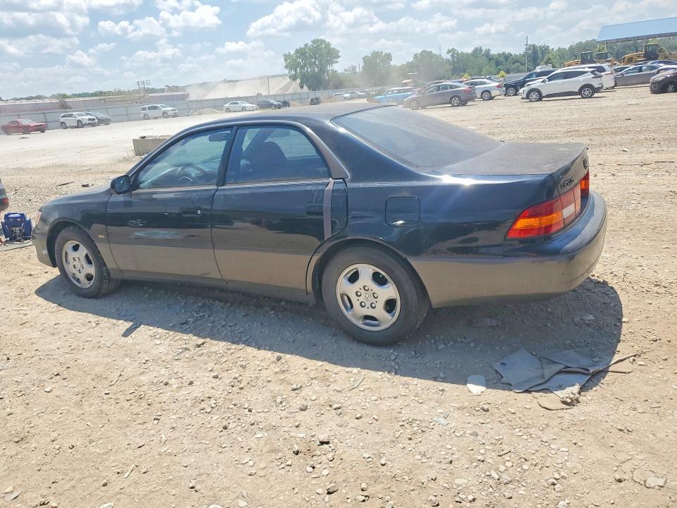 1999 Lexus Es 300 VIN JT8BF28G0X0197474 COPART salvage auction — SIDE, Ks - Dealer Only Clean Title, sold $525 on 2026-07-09 (photo 2)