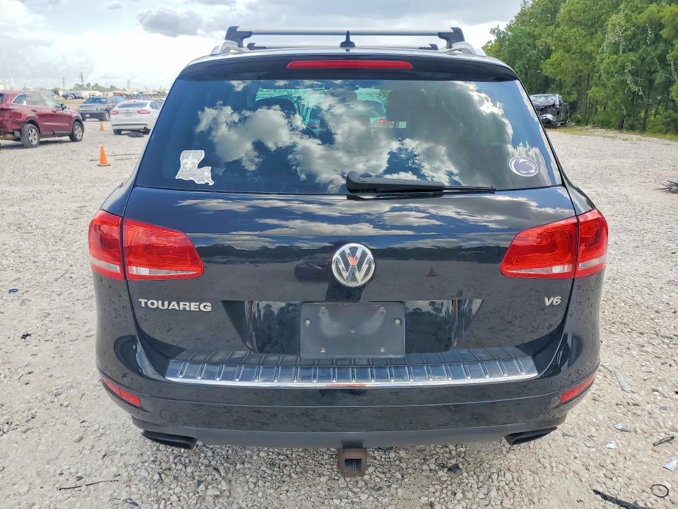 2013 Volkswagen Touareg VIN WVGEF9BP7DD002454 COPART salvage auction — SIDE, TX - SALVAGE VEHICLE TITLE, sold $650 on 2026-07-28 (photo 6)