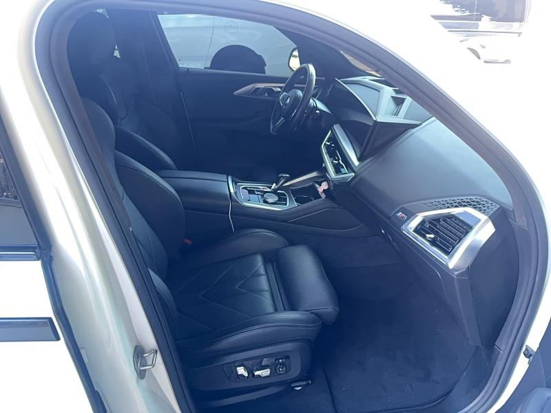 2024 BMW Xm VIN 5YM23CS02R9U56161 COPART salvage auction — NORMAL WEAR, Ca - Dis/Dlr/Exp Only Clean Title (P), sold $49,500 on 2026-07-27 (photo 5)