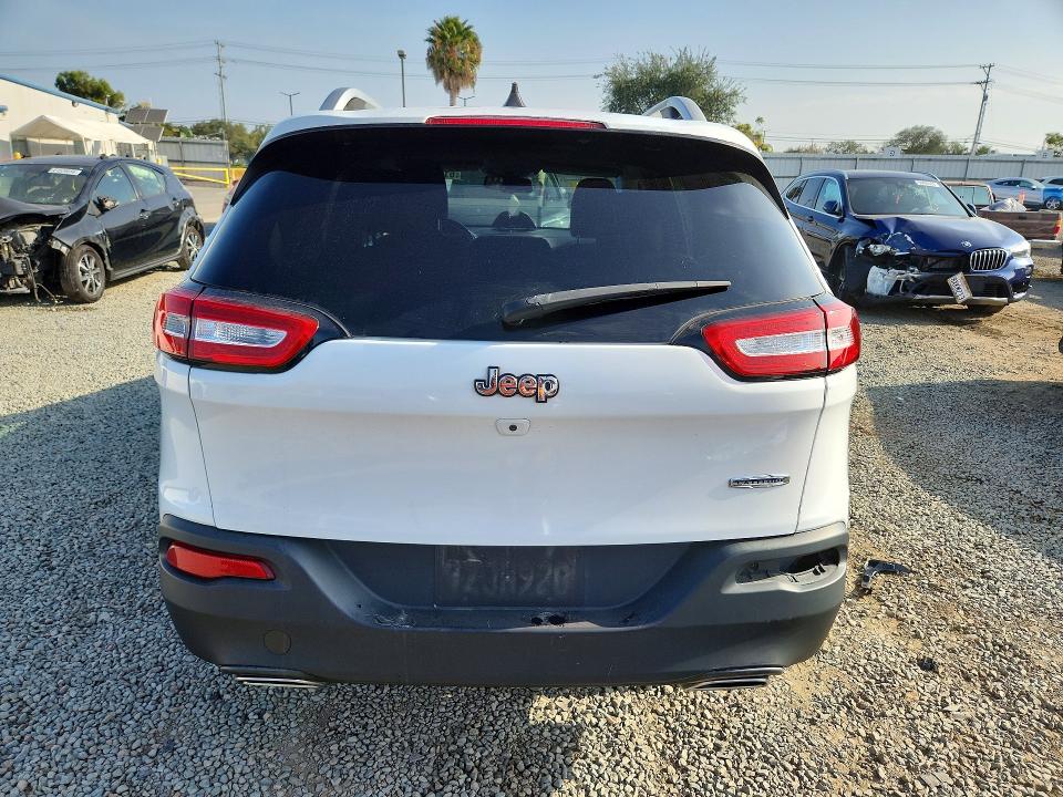 2017 Jeep Cherokee VIN 1C4PJLCS4HW623995 COPART salvage auction — FRONT END, Salvage Title, sold $325 on 2026-07-24 (photo 6)