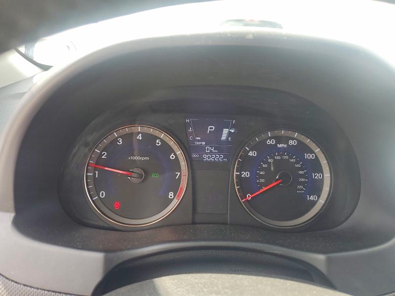 2012 Hyundai Accent VIN KMHCU5AE4CU057447 COPART salvage auction — MINOR DENT/SCRATCHES, LA - CERT OF TITLE-SALVAGE, sold $125 on 2026-07-27 (photo 9)