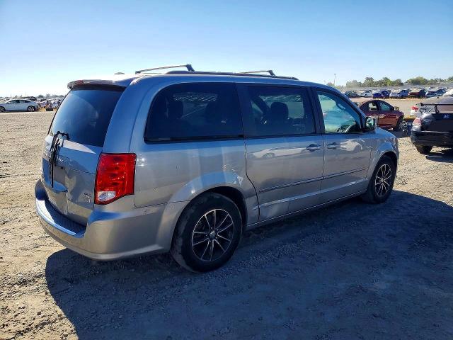 2016 Dodge Caravan VIN 2C4RDGEG5GR384836 COPART salvage auction — SIDE, Mt - Dis/Dlr/Exp Only Clean Title, sold $400 on 2026-09-16 (photo 3)
