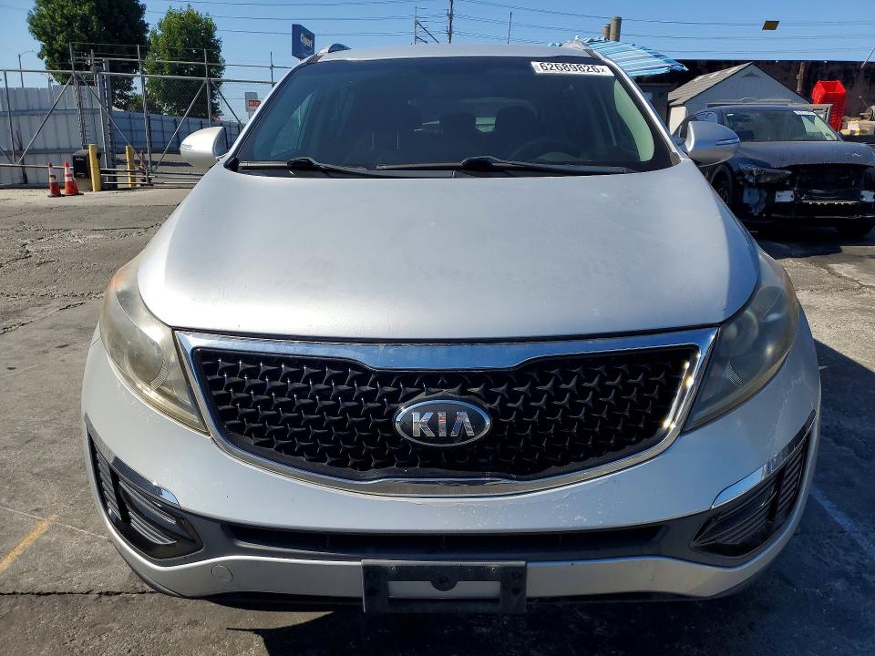 2014 Kia Sportage VIN KNDPB3AC2E7616929 COPART salvage auction — NORMAL WEAR, Ca - Dis/Dlr/Exp Only Clean Title, sold $1,150 on 2026-07-29 (photo 5)