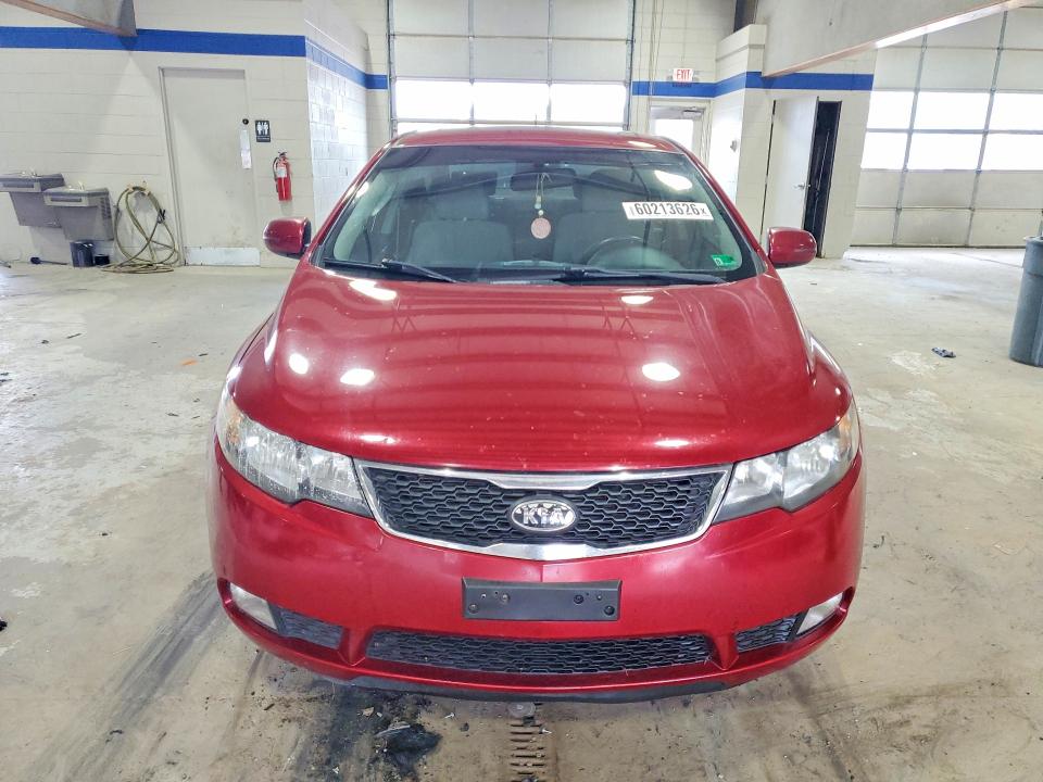 2012 Kia Forte VIN KNAFU4A2XC5531426 COPART salvage auction — REAR END, VA - CERT OF TITLE - SALVAGE, sold $225 on 2026-07-24 (photo 5)