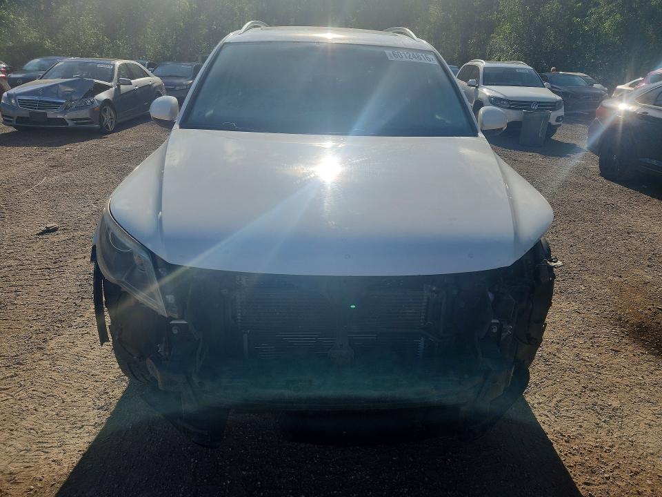 2010 Volkswagen Tiguan VIN WVGBV7AX5AW509719 COPART salvage auction — FRONT END, On - Permit No Brand - Unfit, sold $300 on 2026-07-21 (photo 5)