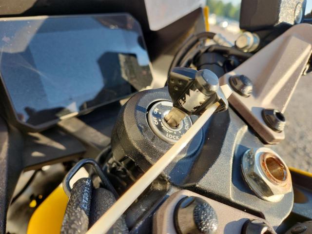 2024 Suzuki Gsx VIN JS1EM13B3R7100444 COPART salvage auction — SIDE, Nc - Salvage Certificate Of Title, sold $1,250 on 2026-07-23 (photo 8)