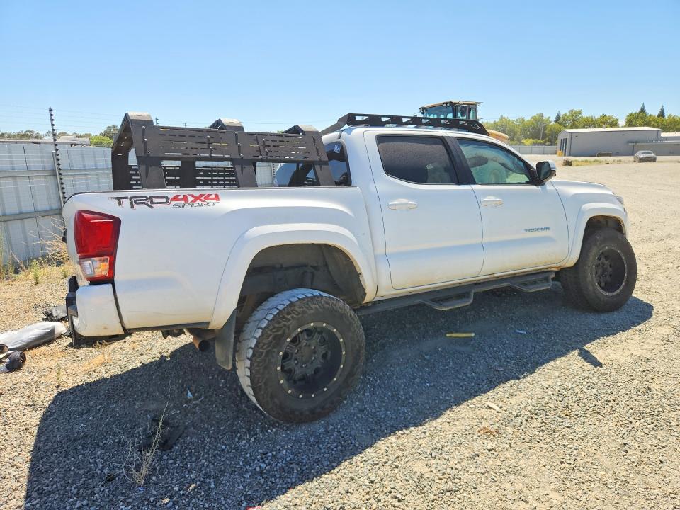 2017 Toyota Tacoma VIN 5TFCZ5ANXHX082784 COPART salvage auction — FRONT END, Ca - Salvage Certificate, sold $1,750 on 2026-07-30 (photo 3)