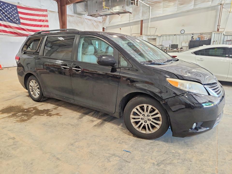 2011 Toyota Sienna VIN 5TDYK3DCXBS055820 COPART salvage auction — FRONT END, WI - CERTIFICATE OF TITLE, sold $1,600 on 2026-07-20 (photo 4)