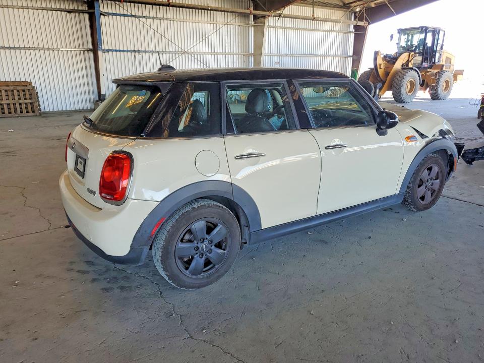 2015 Mini Cooper VIN WMWXS5C58FT831506 COPART salvage auction — FRONT END, Ca - Salvage Certificate, sold $475 on 2026-08-13 (photo 3)