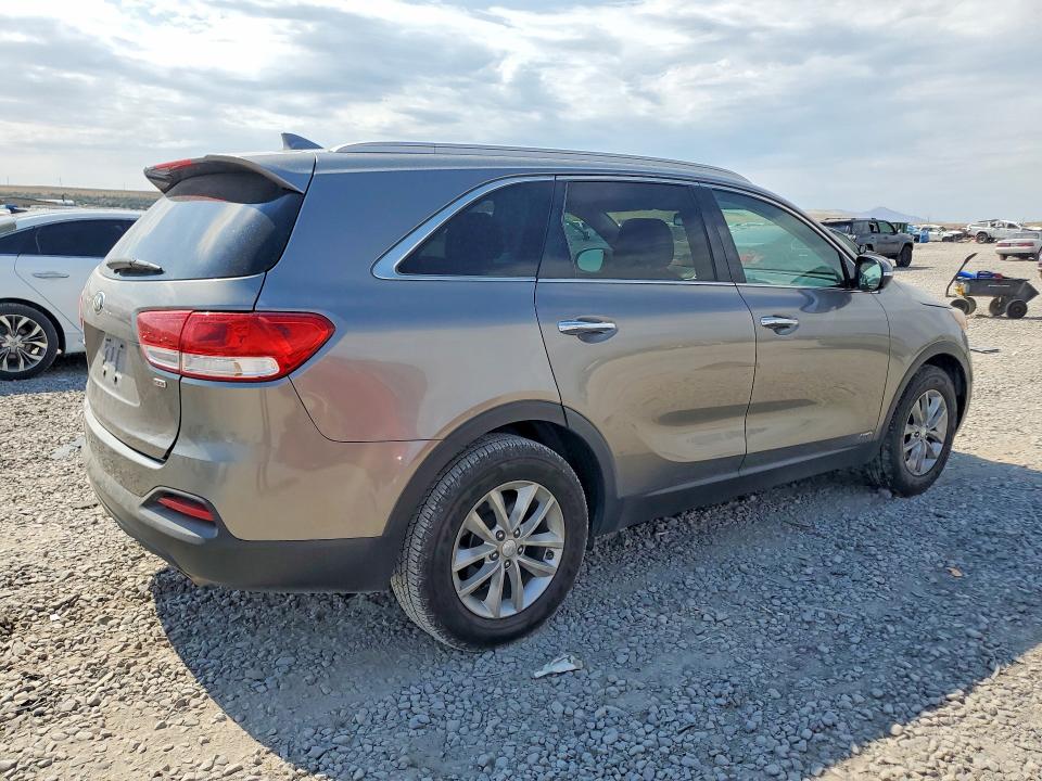 2016 Kia Sorento VIN 5XYPGDA39GG067386 COPART salvage auction — MECHANICAL, UT - CERTIFICATE OF TITLE, sold $925 on 2026-07-17 (photo 3)