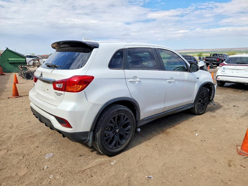 2018 Mitsubishi Outlander VIN JA4AP3AU2JZ023449 COPART salvage auction — FRONT END, Nm - Cert Of Title-Salvage, sold $200 on 2026-09-03 (photo 3)