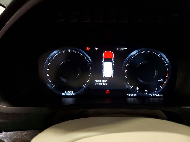 2016 Volvo Xc90 VIN YV4A22PK8G1030608 COPART salvage auction — MECHANICAL, Salvage Title, sold $2,600 on 2026-07-28 (photo 9)