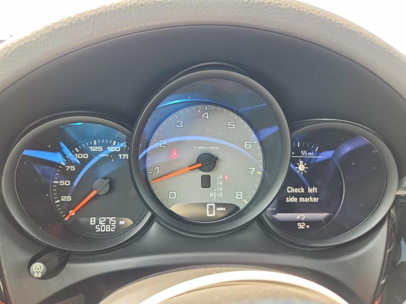 2017 Porsche Macan VIN WP1AB2A51HLB17132 COPART salvage auction — NORMAL WEAR, Mt - Certificate Of Title (P), sold $5,000 on 2026-08-06 (photo 9)