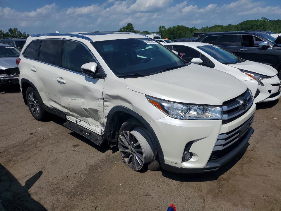 2019 Toyota Highlander VIN 5TDJZRFH7KS627452 COPART salvage auction — SIDE, Ct - Cert Of Title-Salvage, sold $8,800 on 2026-07-31 (photo 4)