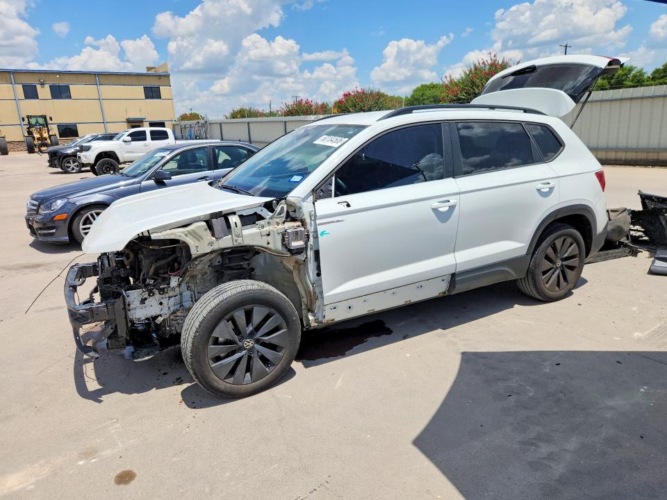 2024 Volkswagen Taos VIN 3VV5X7B28RM058071 COPART salvage auction — FRONT END, Tx - Salvage Vehicle Title, sold $4,800 on 2026-07-09 (photo 1)